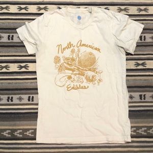 North American mushroom print tee shirt